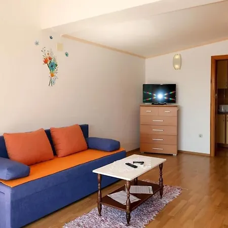 Biljana Apartment Gradac (Split-Dalmatia)